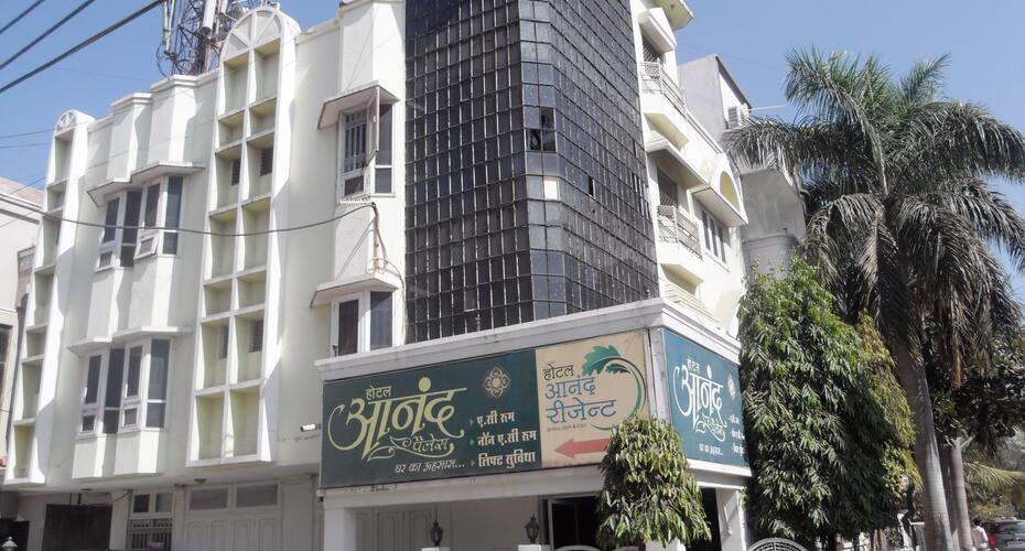 Hotel Anand Palace, Indore 3